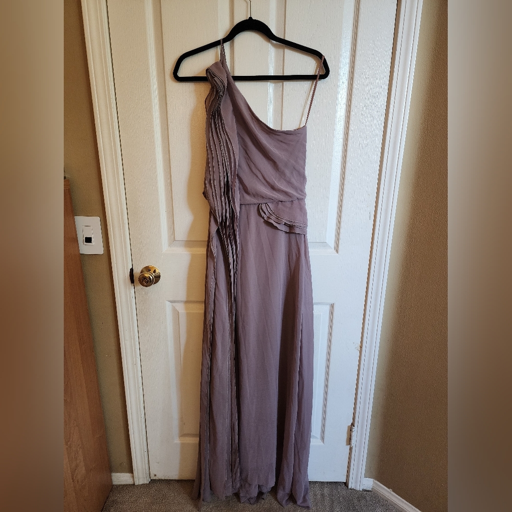 Lush Soft Lilac Violet Ruffle Long Gown with Slit and Train Size M